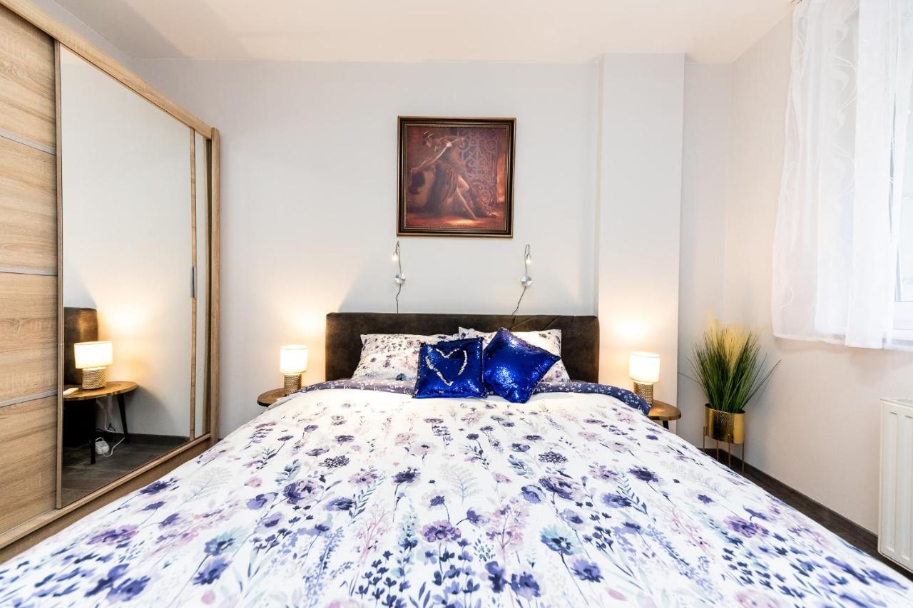H & A Suite Gozsdu - The 1001 Nights Suite Budapest Exterior photo